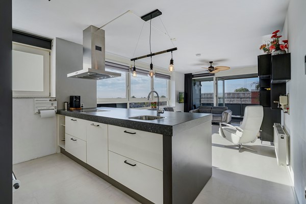 Medium property photo - Melis Stokelaan 1884, 2541 GC Den Haag